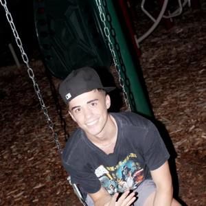 Meet your Posher, Cameron